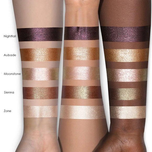 Natasha Denona Chroma Crystal Liquid Eyeshadow In Moonstone - Picture 7 of 8